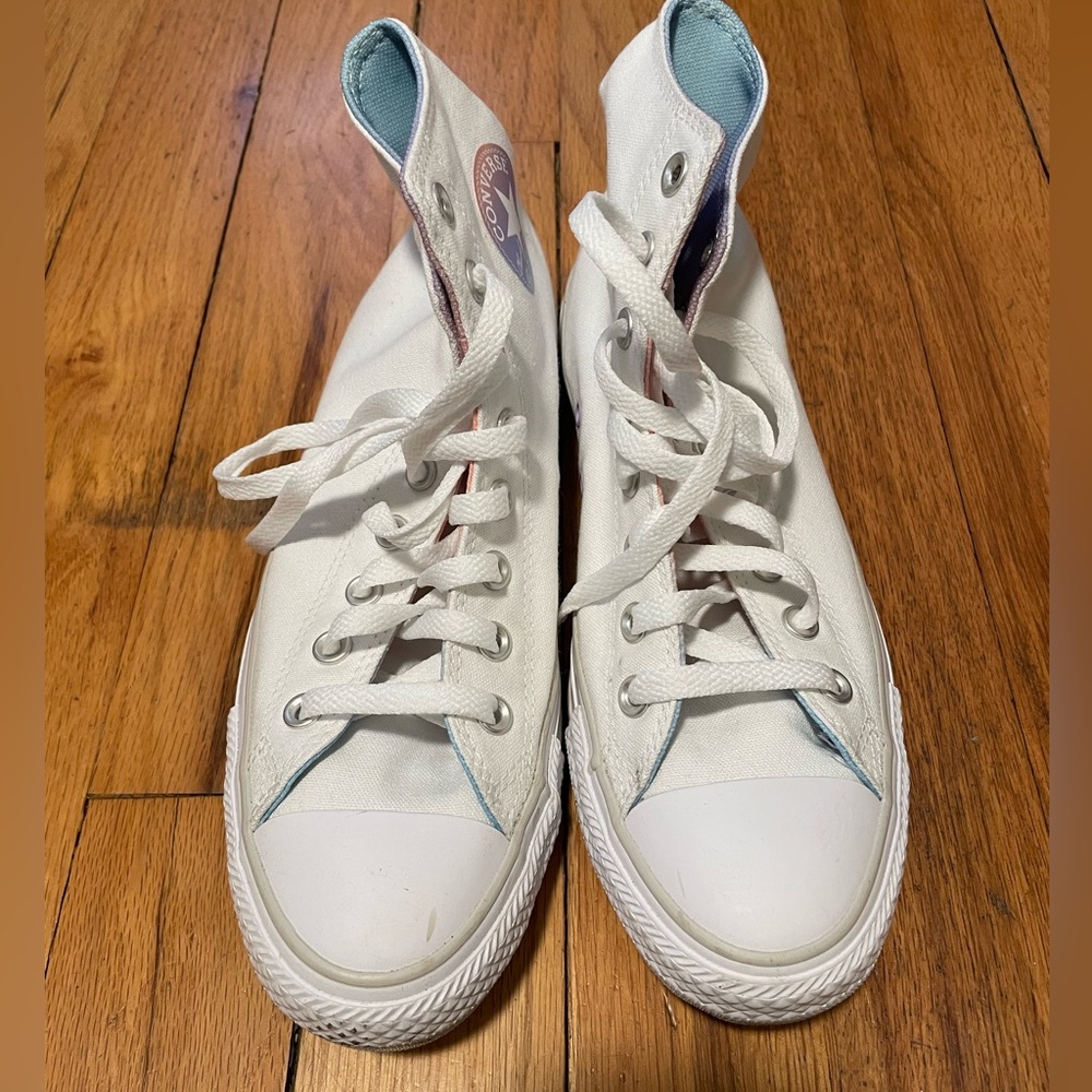 Converse Women’s High Top Chuck Taylor Shoes